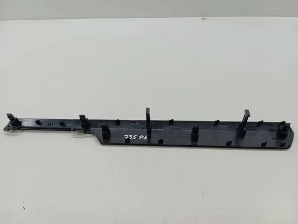 Cadre de rangement tableau de bord Volkswagen Tiguan OEM 5NC858418 image 5