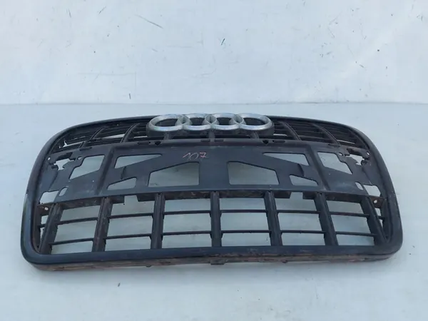 Audi A6 C6 S-line Grill image 8