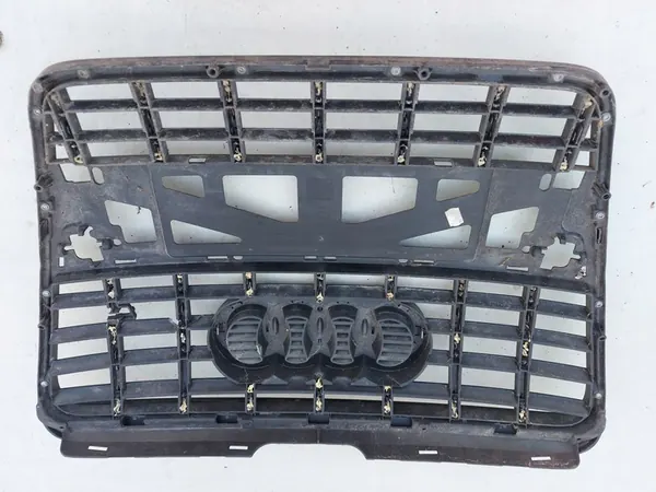 Audi A6 C6 S-line Grill image 9