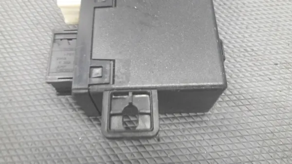 Module de verrouillage central OEM 8378771 pour BMW E38 image 3