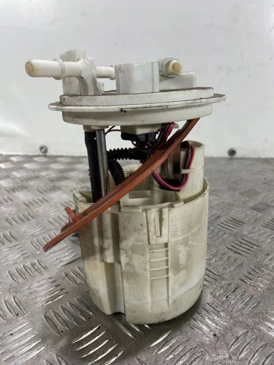 Bomba de combustible Subaru Forester OEM FBZ20655 - Usado image 5
