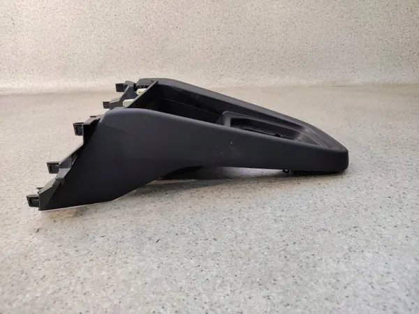 OEM 216323826 Prise AUX Console Centrale pour Renault Clio V image 3