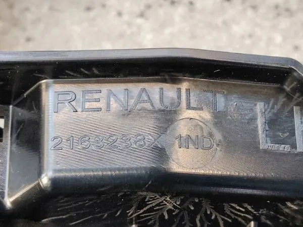OEM 216323826 Prise AUX Console Centrale pour Renault Clio V image 9