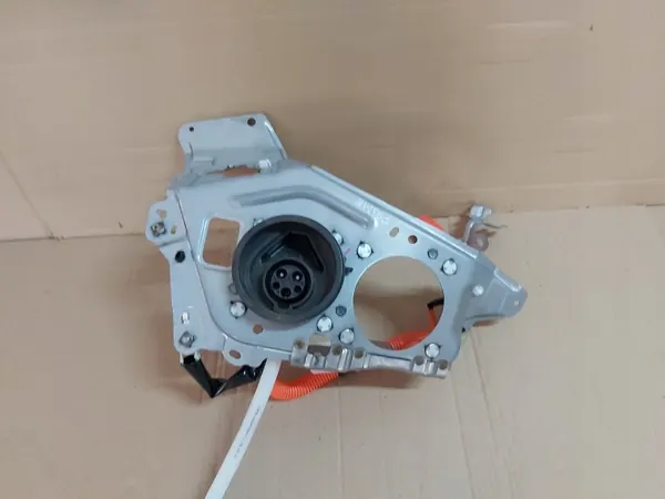 Tomada de carga Toyota Prius IV PRIME Plug In OEM image 2
