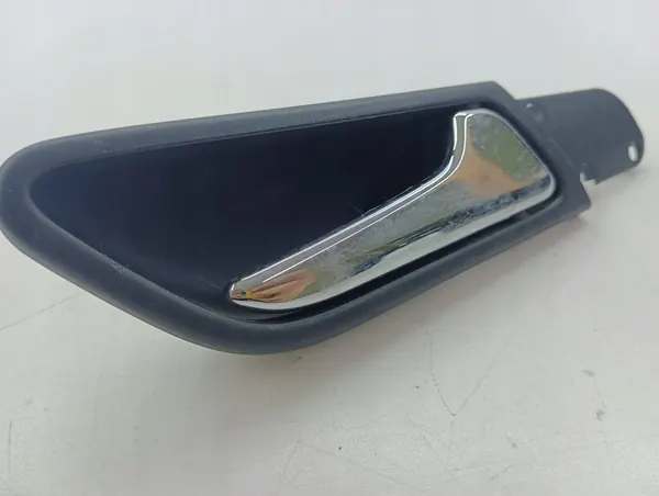 Mercedes-Benz B W245 2006 Rechter binnenhandgreep OEM A1697601061 image 3