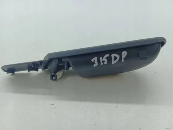 Mercedes-Benz B W245 2006 Rechter binnenhandgreep OEM A1697601061 image 6