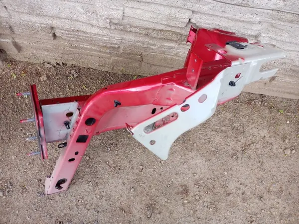 OEM 16276971653 Vasen Etupuskuri Ford Kuga MK3 image 2