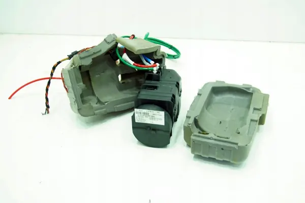 Bomba de confort de cierre central OEM 0132006417 Mercedes image 2