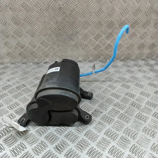 BMW G05 G20 G21 G30 G31 Aktiivihiilisuodatin 7475674 image 3