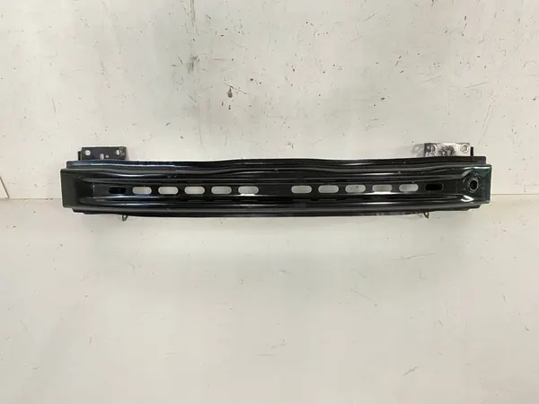 Etupuskuri vahvistus Skoda Octavia 3 III 2012-20 image 2