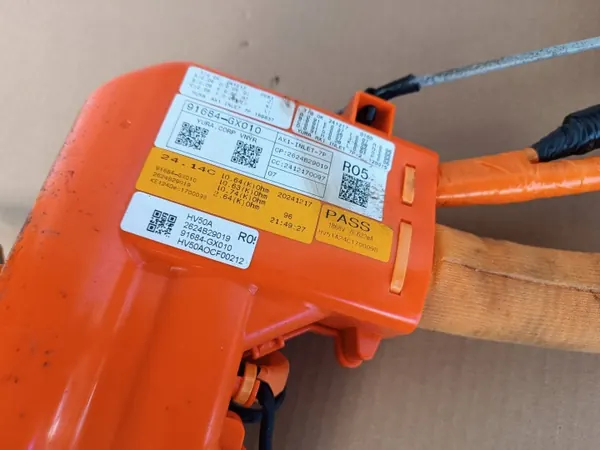 Câble Port de Charge Hyundai Inster OEM 91684-GX010 image 6