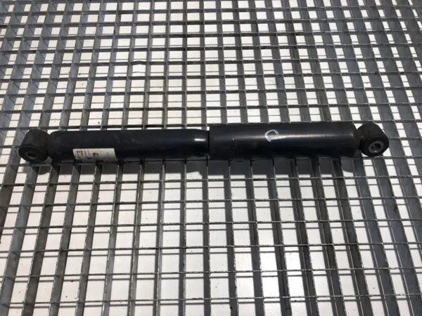 OEM A9073202800 Takaiskunvaimennin Mercedes Sprinterille image 5