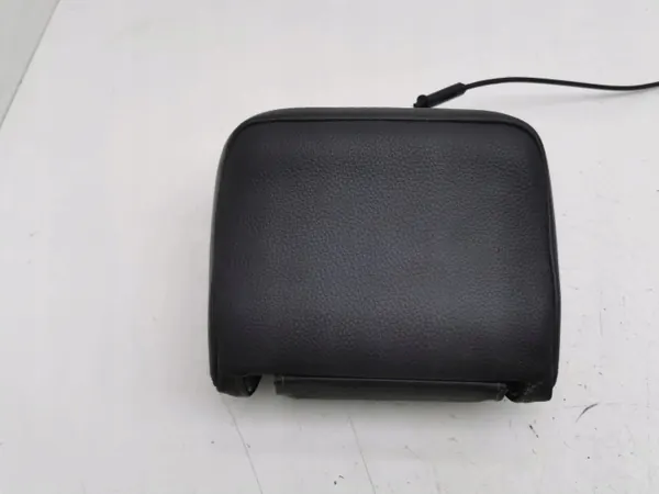 Volvo XC90 2004 Appui-tête gauche 3e rangée OEM AMD142574 image 8