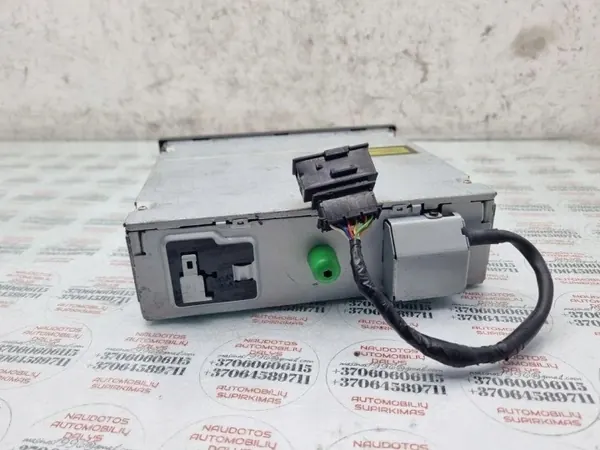 Gebrauchter VW CD-Wechsler OEM 1T0035110A Touran image 5