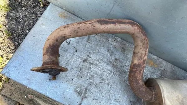 Toyota Avensis T250 Achter uitlaatpijp OEM JUT92514 image 3