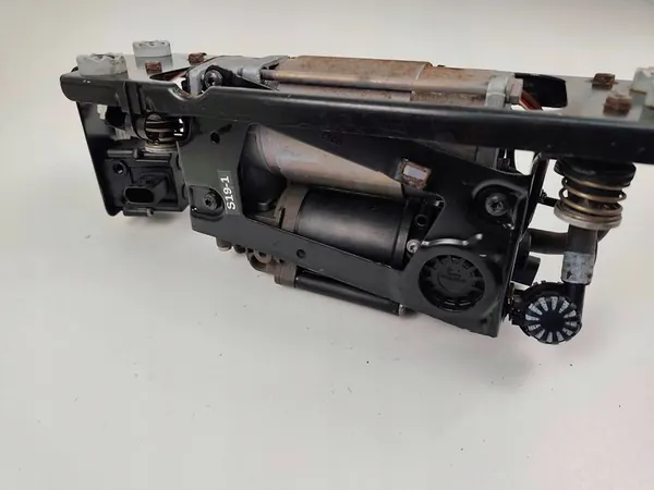 BMW OE 6794465 Compressore Sospensione image 7