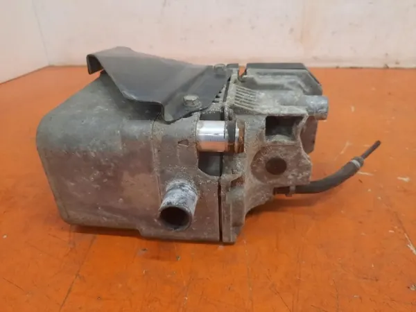 Webasto-lämmitin OEM 4L0815071D Audi Q7:lle 2007 image 4
