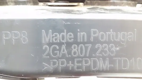 VW T-Roc Pakoputken Peite Vasen Kromi OEM 2GA807233 image 4
