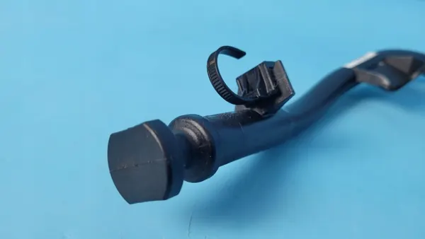 Vareta de óleo BMW X6 G06 OEM 8599236 - Usado image 7