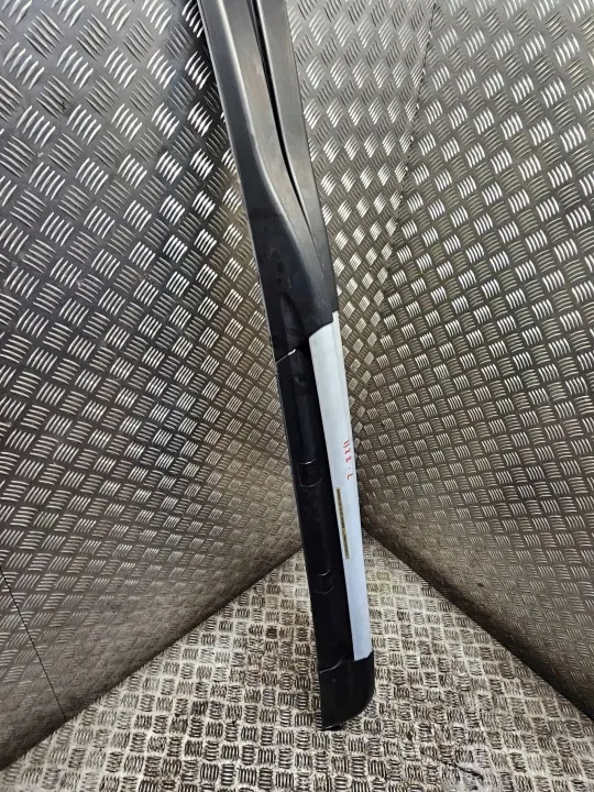 Barras de techo Hyundai Tucson OEM 872772E000 - Usado image 3