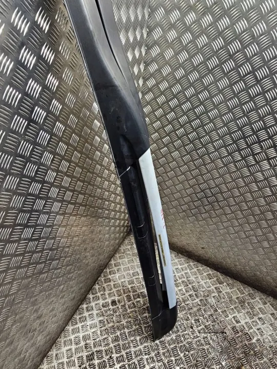 Barras de techo Hyundai Tucson OEM 872772E000 - Usado image 5