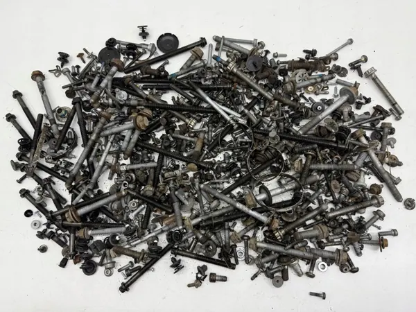 Jeu de vis OEM ŚRUBY ZESTAW NR: 17 pour Audi A6 C7 image 2