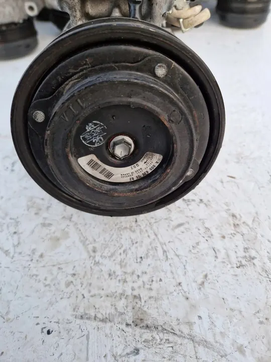 Compresor de aire acondicionado MERCEDES W176 W246 W117 A0008303502 image 3