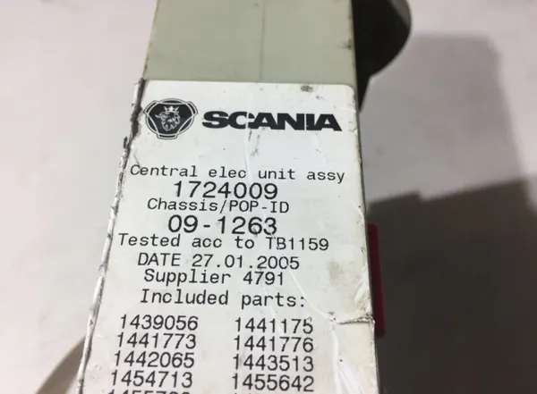 Caixa de fusíveis Scania OEM 1537849 - Estado usado image 3