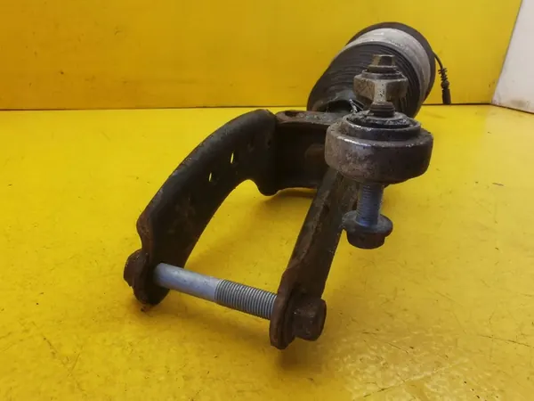 Amortecedor Frontal Esquerdo VW Touareg II 7P6616403J image 4