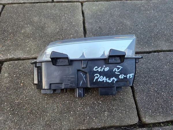 Luz LED DRL direita RENAULT CLIO IV 266003864R image 4