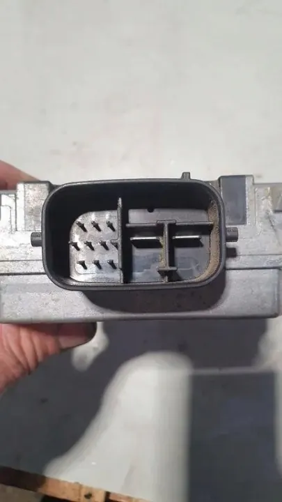 Module suspension active OEM 892B050010 Lexus LS image 4