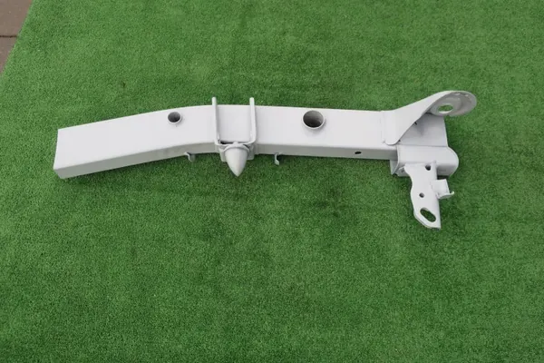 Support de cadre arrière gauche OEM 13630-84A50 Suzuki Jimny image 2