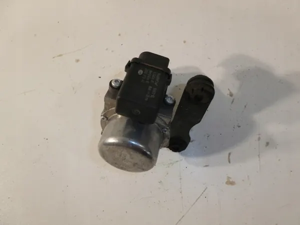 Jarrutusvoimapumppu OEM 1K0612181F VW Up! Fabia III:lle image 3