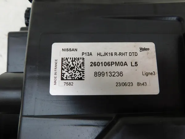 Oikea Etuvalaisin Nissan Juke II Full LED OEM 260106PM0A image 7