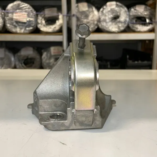 Renault Captur II 1.3 TCE akselituki OEM 397748189R image 3