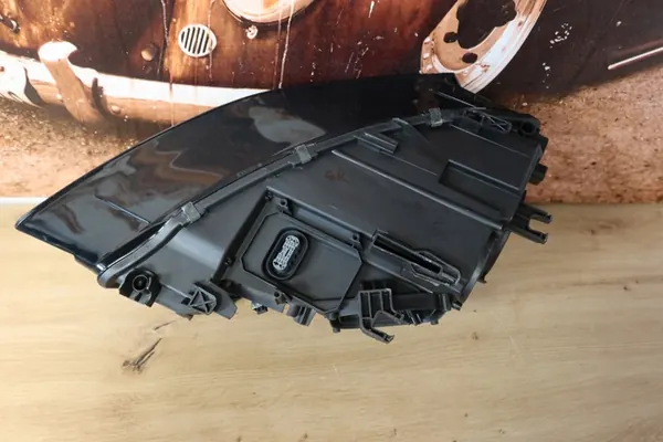 AUDI A4 B8 Faro Bi-Xenón Izquierdo 8K0941003G image 7