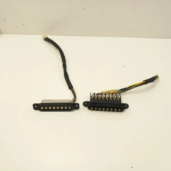 Mazda MPV skjutdörrskontakt OEM 4402 image 6