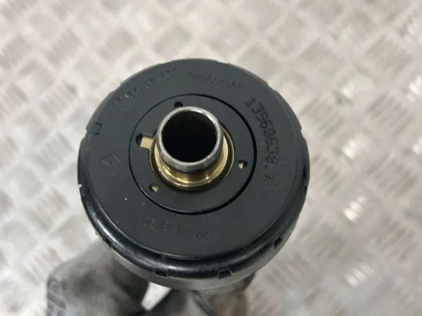 Árvore de cames Maserati Levante OEM 296887 - Usado image 10