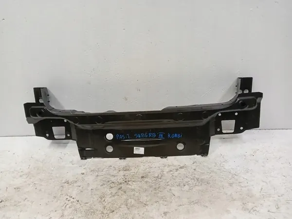Rear Bumper Skoda Superb III 3 3V9 Kombi 15- image 1