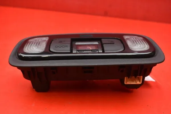 Luz interior dianteira OEM 81260-0D260 - Toyota image 5