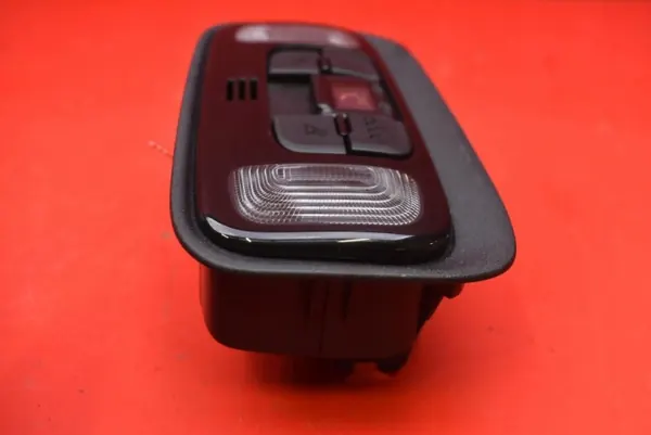 Luz interior dianteira OEM 81260-0D260 - Toyota image 6