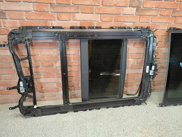 BMW X3 F25 Panoramakatto OEM 7212751 Kokonaisuus image 8