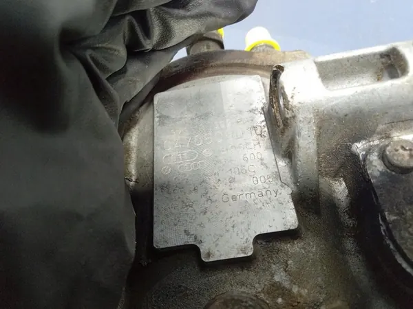 Kraftstoffpumpe AUDI A6 C5 A4 PASSAT B5 2.5 TDI 059130106C image 10