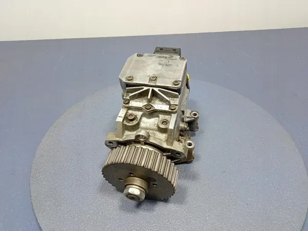 Kraftstoffpumpe AUDI A6 C5 A4 PASSAT B5 2.5 TDI 059130106C image 9