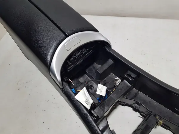 Mercedes Middenconsole Armsteun OEM TUNEL ŚRODKOWY image 5
