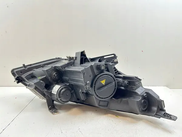 2012 Opel Zafira C Etuvalot LE10A6240 image 8