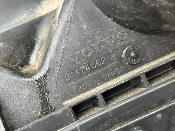 Volvo XC90 II Luftfilterhus OEM 31474862 image 4
