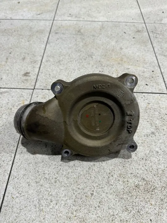 Mercedes Actros MP4 Thermostaat A4732000410 - Gebruikt image 8