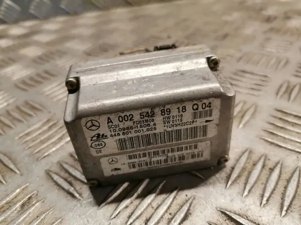 Sensor de velocidad Mercedes-Benz C W203 OEM 0025428918 image 2