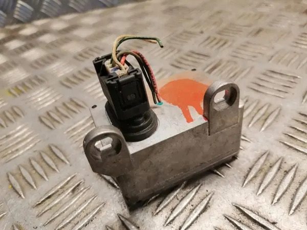 Sensor de velocidad Mercedes-Benz C W203 OEM 0025428918 image 3